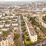 Apartment New Refined Period 4bd 2bath Cotham Home-private Parking