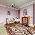 New Refined Period 4bd 2bath Cotham Home-private Parking * Бристоль