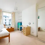 アパート New Refined Period 4bd 2bath Cotham Home-private Parking ブリストル